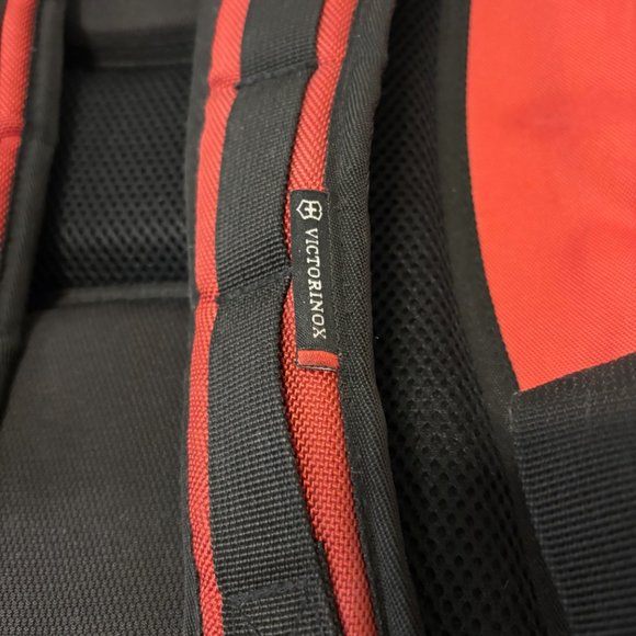 Victorinox Backpack in Red - Picture 4 of 8